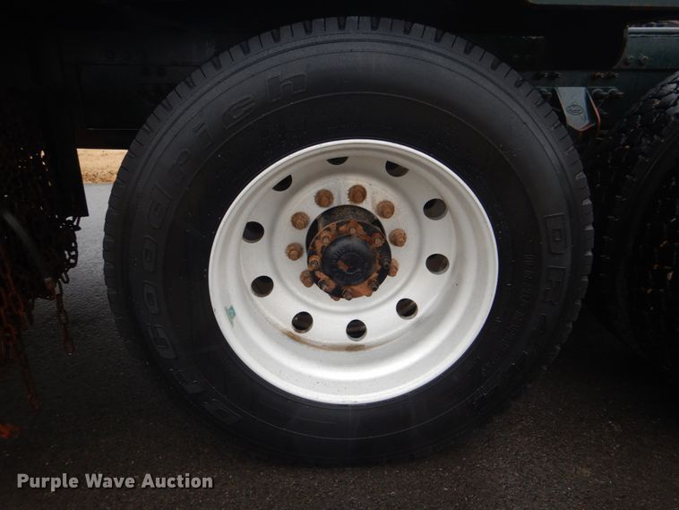 image for item FF9163 2008 Mack GU713 semi truck