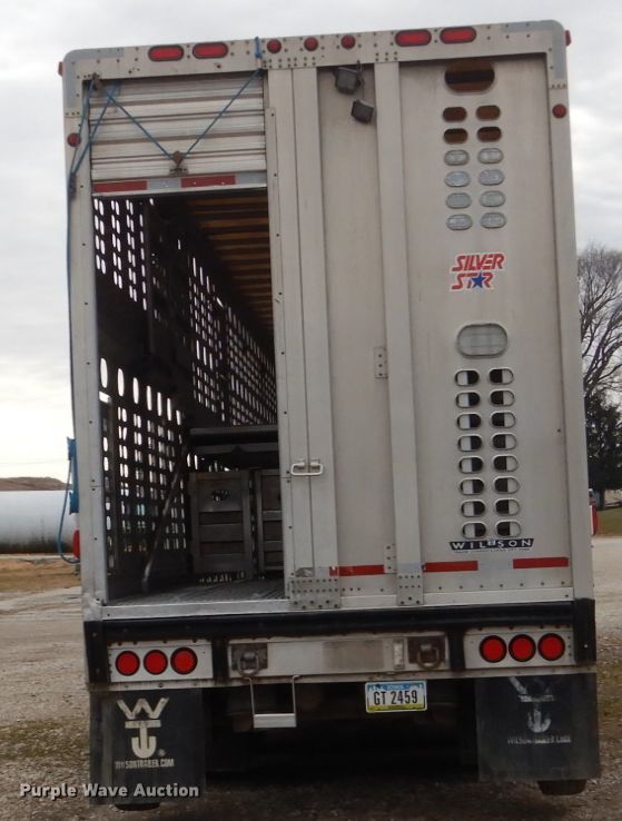 image for item FU9000 2007 Wilson PSDCL-402 livestock trailer