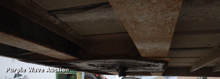 image for item FU9000 2007 Wilson PSDCL-402 livestock trailer