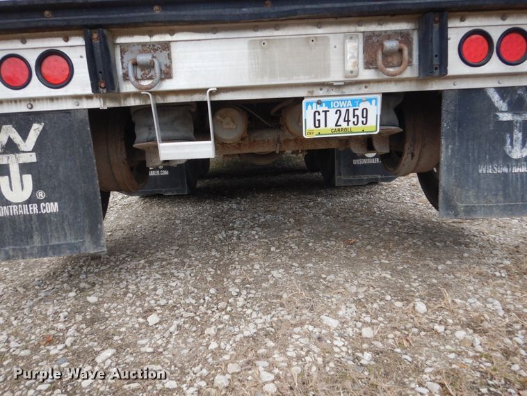 image for item FU9000 2007 Wilson PSDCL-402 livestock trailer