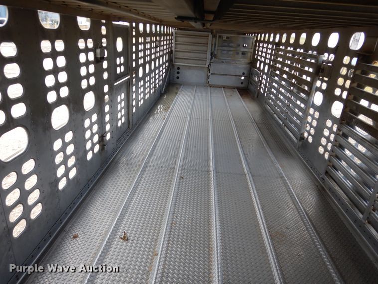 image for item FU9000 2007 Wilson PSDCL-402 livestock trailer