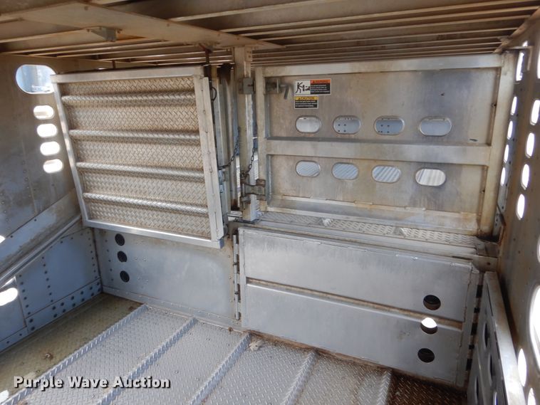 image for item FU9000 2007 Wilson PSDCL-402 livestock trailer