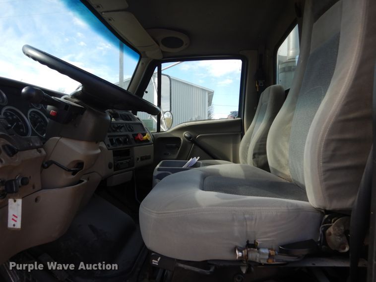 image for item FU9002 2004 Sterling A-Line semi truck