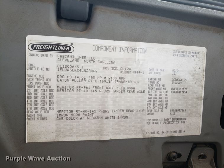 image for item FW9591 2004 Freightliner Columbia semi truck