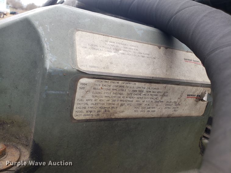 image for item FW9591 2004 Freightliner Columbia semi truck