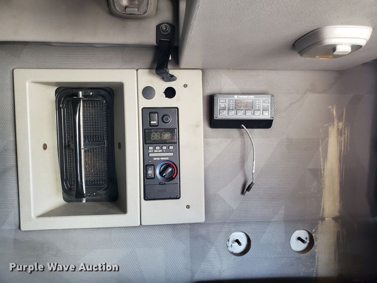 image for item GA9316 2007 Volvo VN semi truck