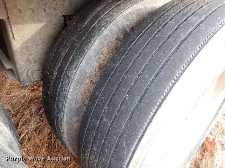 image for item GB9503 2000 Timpte hopper bottom grain trailer