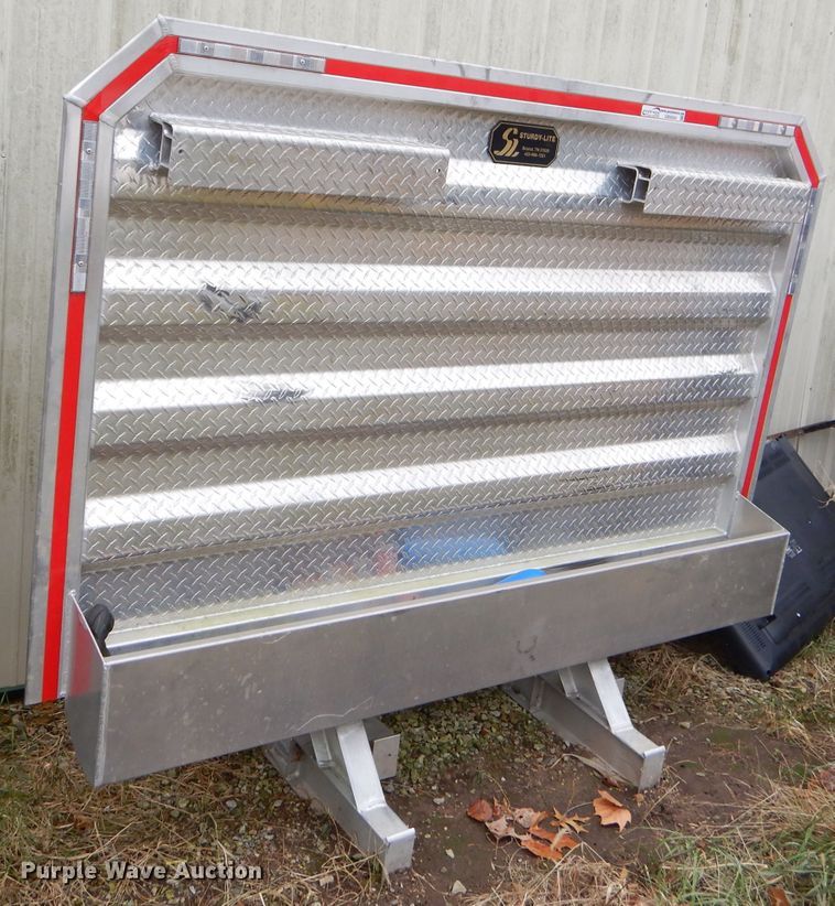 image for item GB9504 (2) Sturdy-Lite headache racks