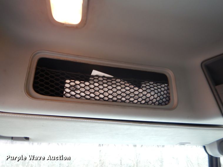 image for item GB9526 2007 Freightliner Columbia semi truck