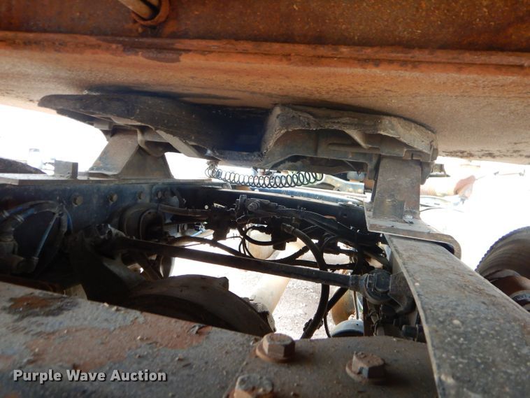 image for item GB9526 2007 Freightliner Columbia semi truck