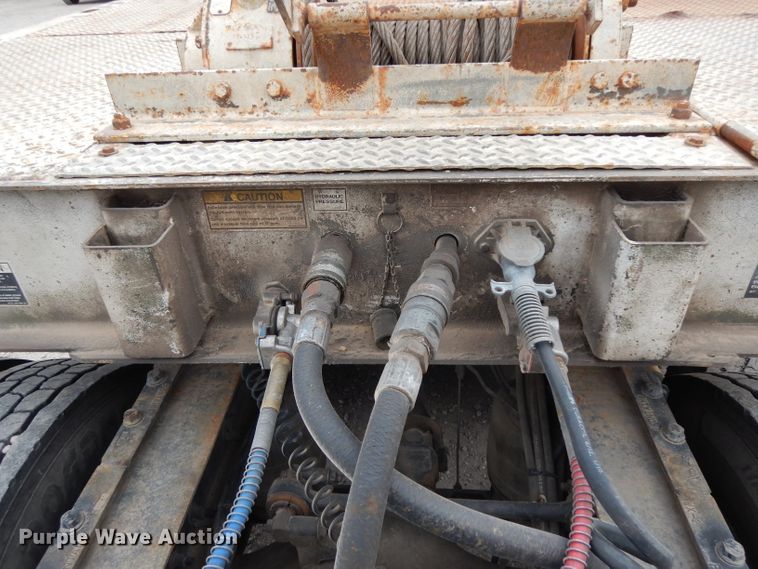 image for item GC9126 1997 Wilson 4860FTD drop deck equipment trailer