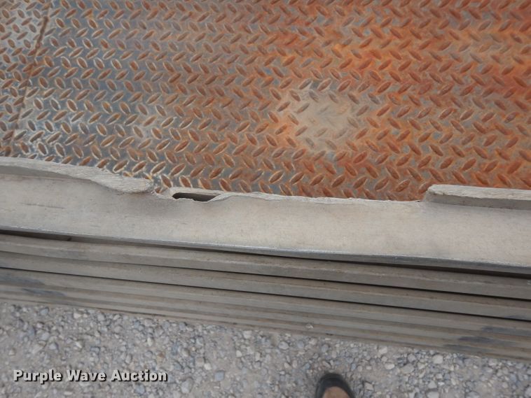 image for item GC9126 1997 Wilson 4860FTD drop deck equipment trailer