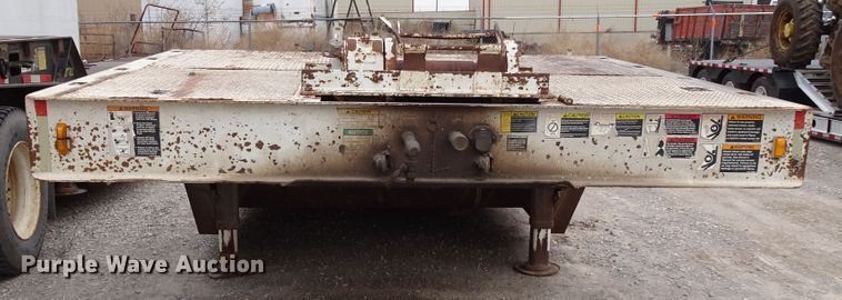 image for item GC9127 2000 Wilson 5370FTD Muv-All drop deck equipment trailer