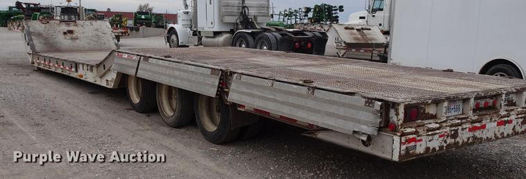 image for item GC9127 2000 Wilson 5370FTD Muv-All drop deck equipment trailer