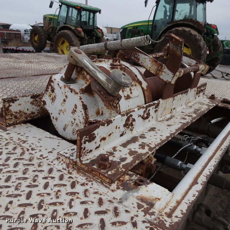 image for item GC9127 2000 Wilson 5370FTD Muv-All drop deck equipment trailer