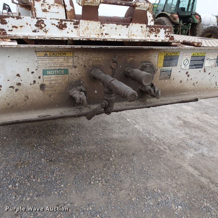 image for item GC9127 2000 Wilson 5370FTD Muv-All drop deck equipment trailer