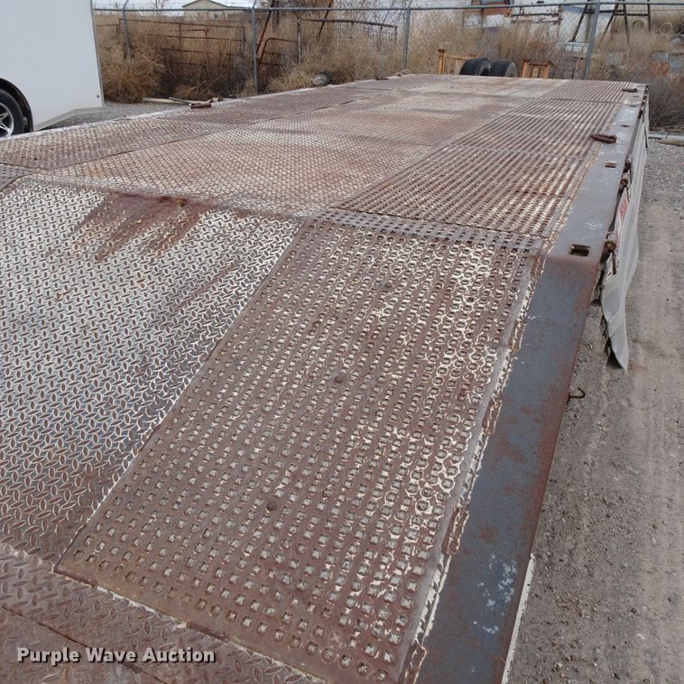 image for item GC9127 2000 Wilson 5370FTD Muv-All drop deck equipment trailer