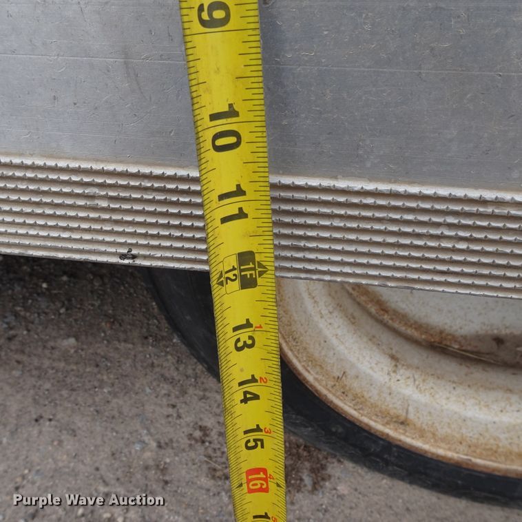 image for item GC9127 2000 Wilson 5370FTD Muv-All drop deck equipment trailer