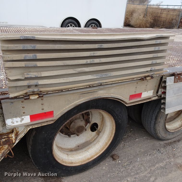 image for item GC9127 2000 Wilson 5370FTD Muv-All drop deck equipment trailer