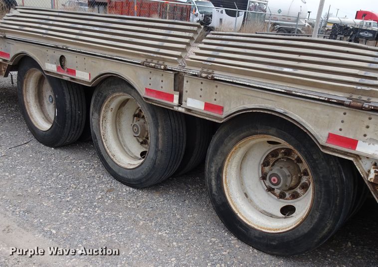 image for item GC9127 2000 Wilson 5370FTD Muv-All drop deck equipment trailer