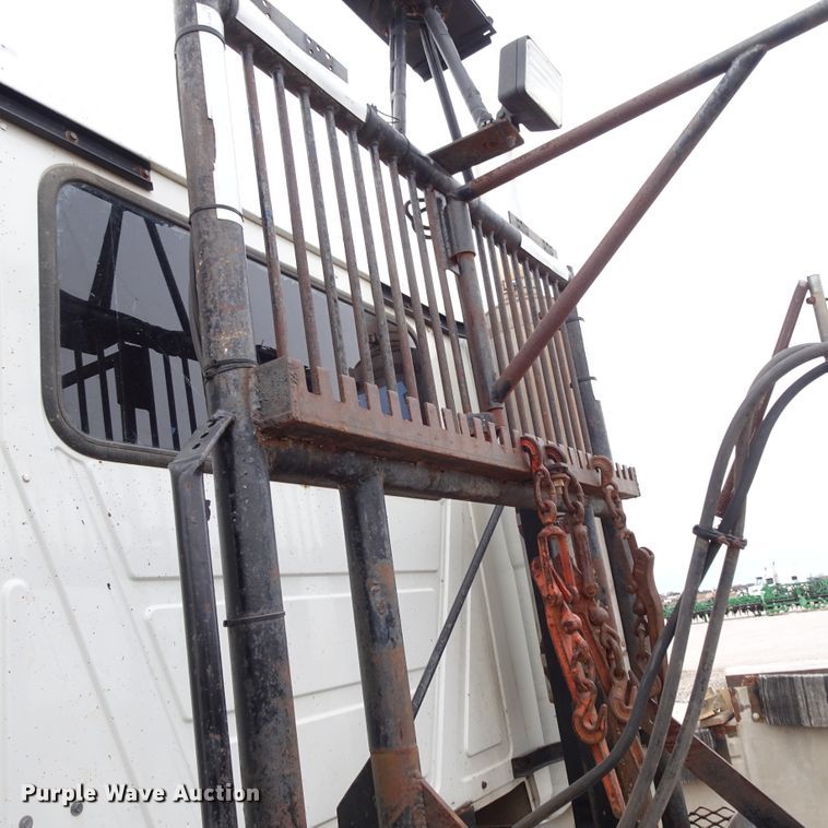 image for item GC9128 1993 Mack CH613 semi truck