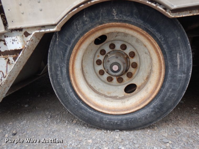 image for item GC9131 1997 Wilson 5360TD Muv-All drop deck equipment trailer