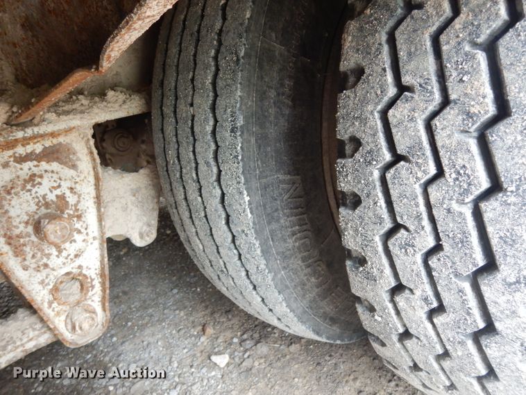 image for item GC9131 1997 Wilson 5360TD Muv-All drop deck equipment trailer