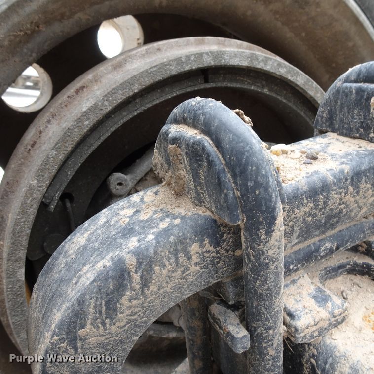 image for item GC9134 2008 Mack CH613 semi truck