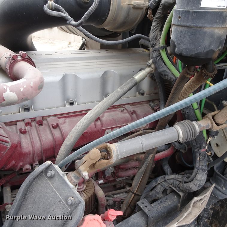 image for item GC9134 2008 Mack CH613 semi truck