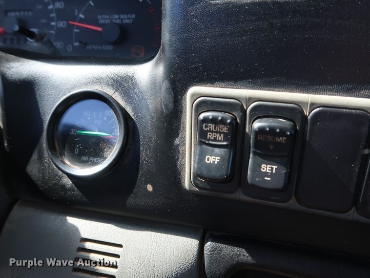 image for item GD9749 2009 Ford F750 Super Duty XL digger derrick truck