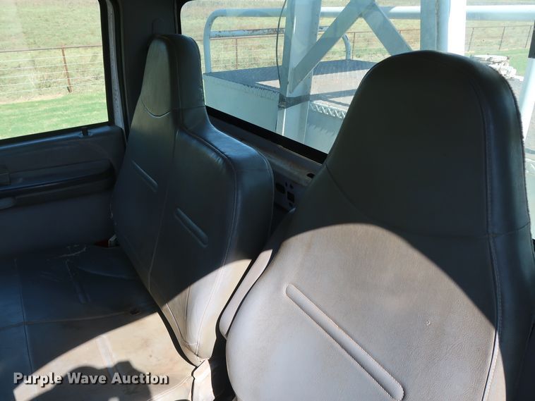 image for item GD9749 2009 Ford F750 Super Duty XL digger derrick truck