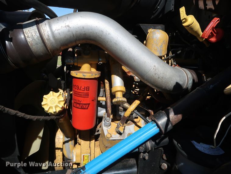 image for item GD9749 2009 Ford F750 Super Duty XL digger derrick truck