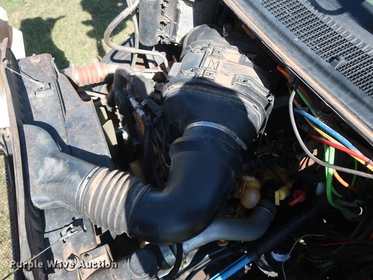 image for item GD9749 2009 Ford F750 Super Duty XL digger derrick truck