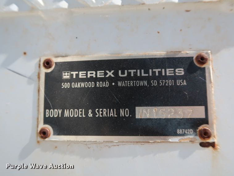 image for item GD9749 2009 Ford F750 Super Duty XL digger derrick truck