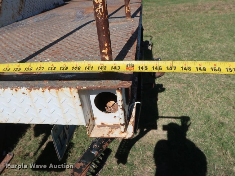 image for item GD9749 2009 Ford F750 Super Duty XL digger derrick truck