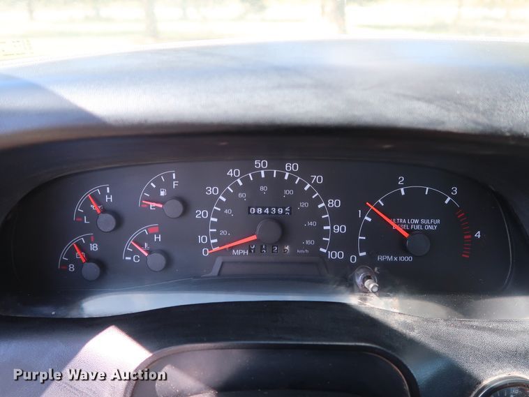 image for item GD9750 2009 Ford F750 Super Duty XL bucket truck