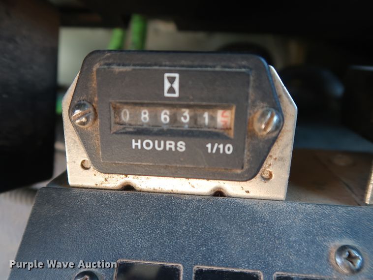 image for item GD9750 2009 Ford F750 Super Duty XL bucket truck