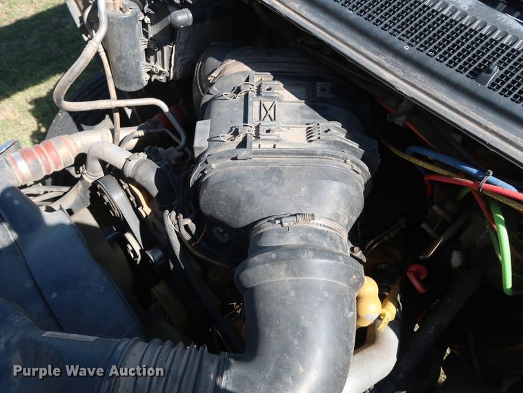 image for item GD9750 2009 Ford F750 Super Duty XL bucket truck