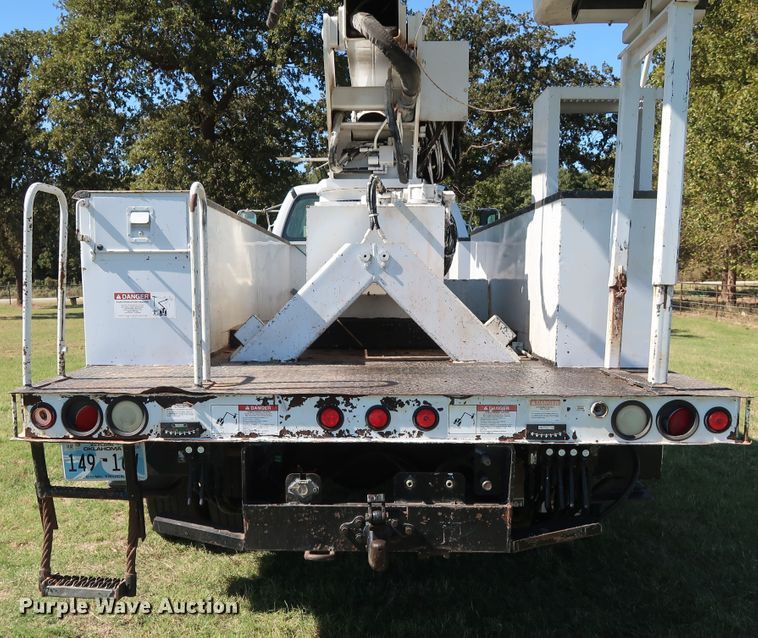 image for item GD9750 2009 Ford F750 Super Duty XL bucket truck