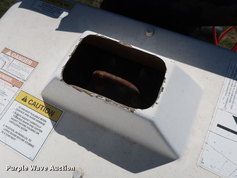 image for item GD9750 2009 Ford F750 Super Duty XL bucket truck