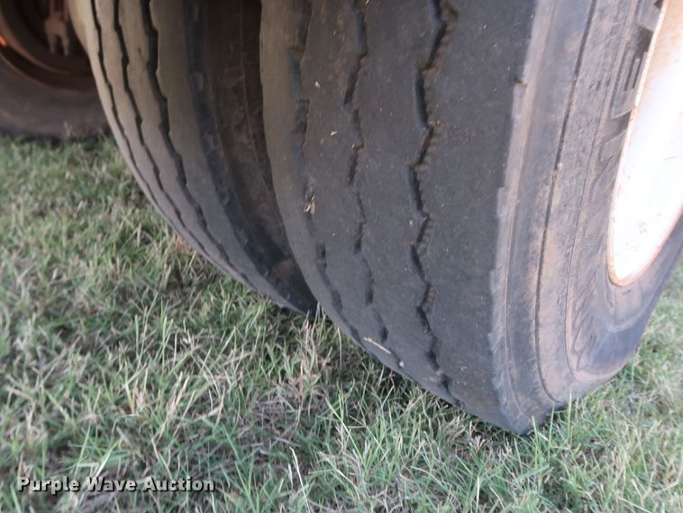 image for item GD9750 2009 Ford F750 Super Duty XL bucket truck