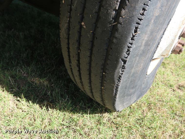 image for item GD9750 2009 Ford F750 Super Duty XL bucket truck