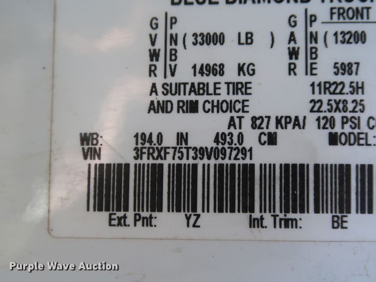 image for item GD9750 2009 Ford F750 Super Duty XL bucket truck