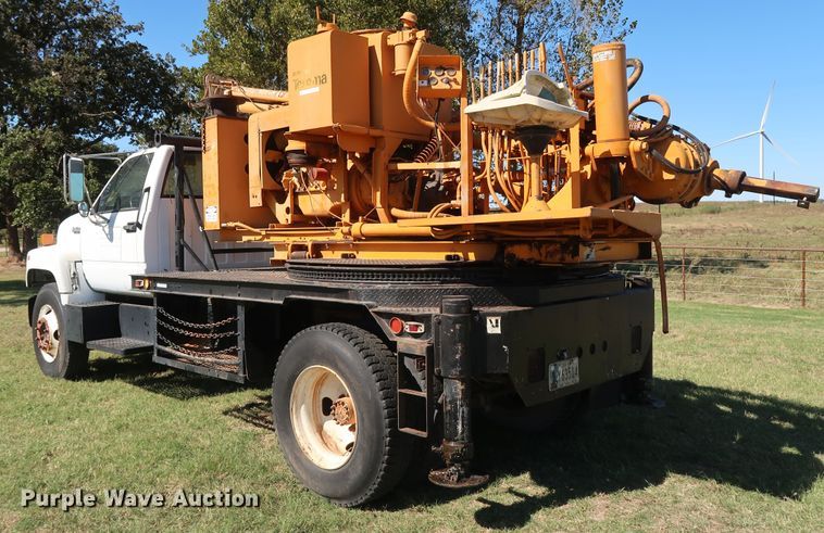 image for item GD9751 1992 GMC TopKick C5500 pressure digger truck