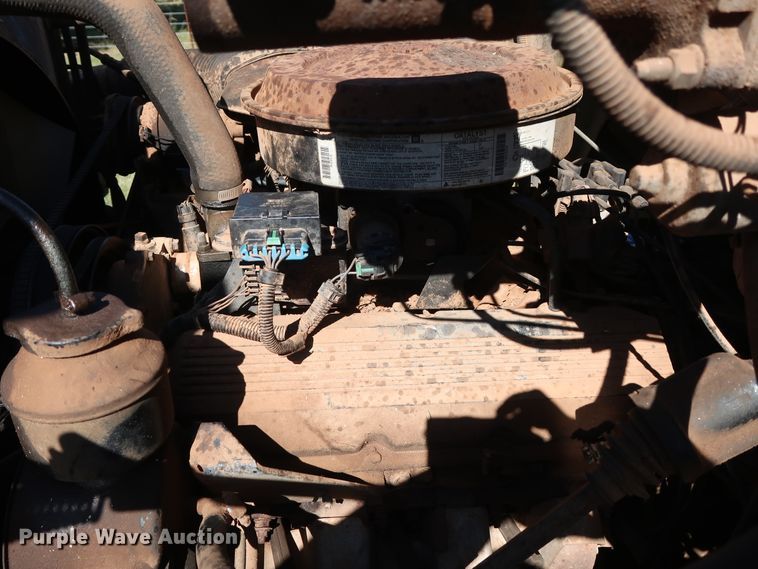 image for item GD9751 1992 GMC TopKick C5500 pressure digger truck