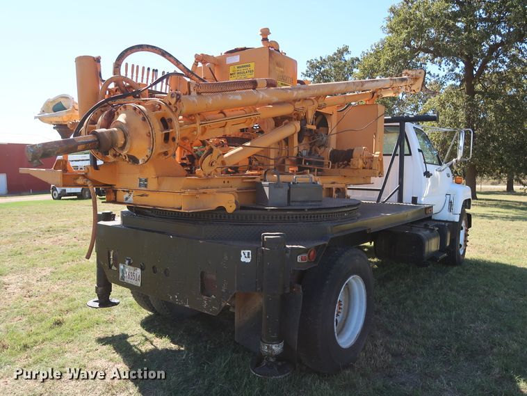 image for item GD9751 1992 GMC TopKick C5500 pressure digger truck
