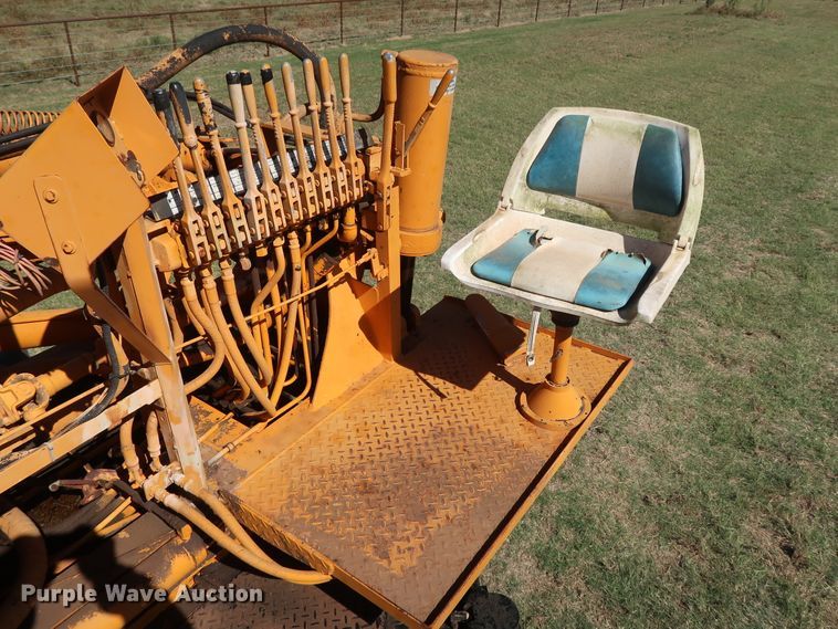 image for item GD9751 1992 GMC TopKick C5500 pressure digger truck