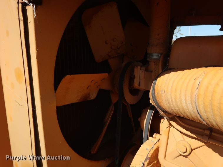 image for item GD9751 1992 GMC TopKick C5500 pressure digger truck