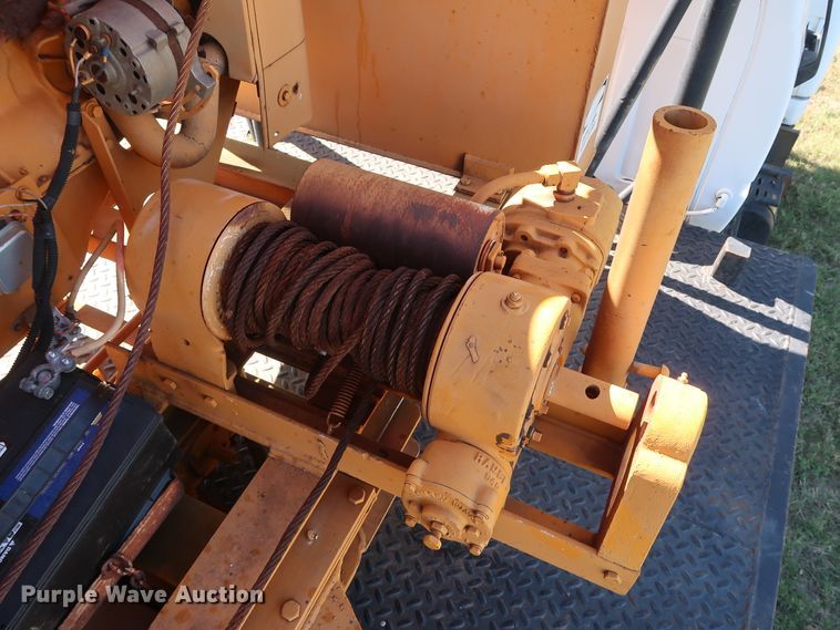 image for item GD9751 1992 GMC TopKick C5500 pressure digger truck