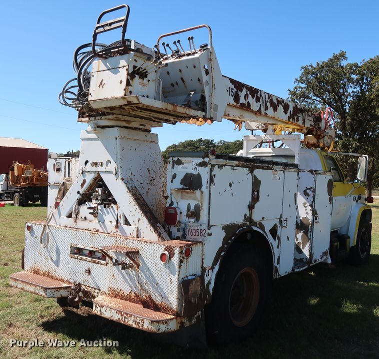 image for item GD9752 1987 Chevrolet Kodiak 70 digger derrick truck